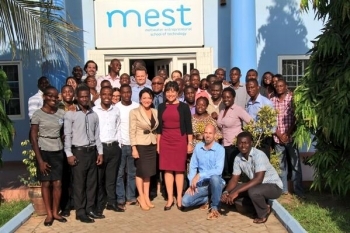 Secretary Pritkzer Tours Entrepreneur School of Technology and Meets Ghanaian Entrepreneurs
