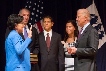 Penny Pritzker Sworn in as 38th U.S. Secretary of Commerce