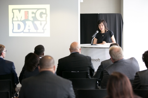 Michelle Lee at podium at Microsoft Tech Lab