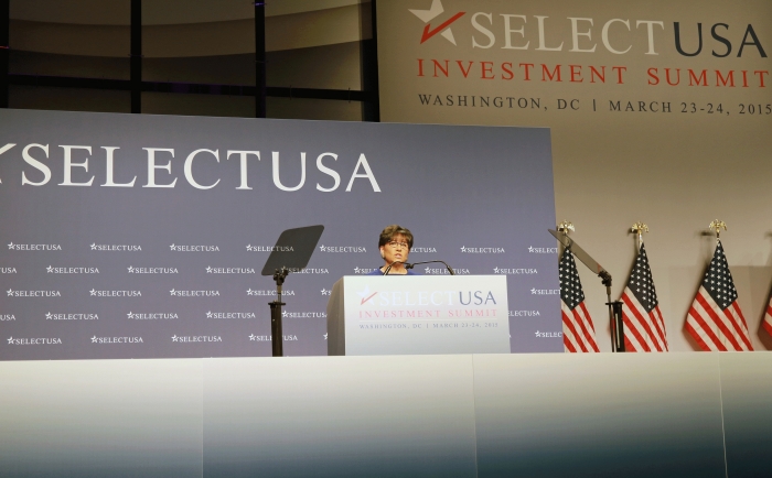 Secretary Pritzker addresses the 2015 SelectUSA Investment Summit.