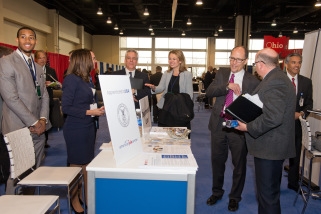 Secretary Perez visits the Department of Labor&#039;s &quot;Apprenticeship USA&quot; booth in the U.S. Government Pavilion at the 2015 SelectUSA Investment Summit 