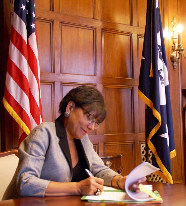 Secretary Pritzker signs Cuba regulations