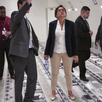 Secretary Penny Pritzker aboard one of the company’s Boeing 777 cargo planes