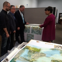 Secretary Pritzker and Senator Kaine tour World Art Group