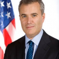 Director of the National Economic Council and Assistant to the President for Economic Policy